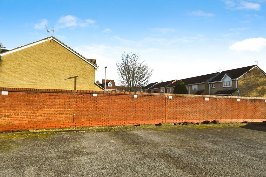 Additional image 19 of 1 bed flat for saleThomas Street, Swindon, Wiltshire SN2