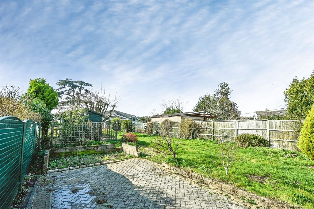 Additional image 10 of 3 bed detached bungalow for saleLong Ridings, Chippenham SN15