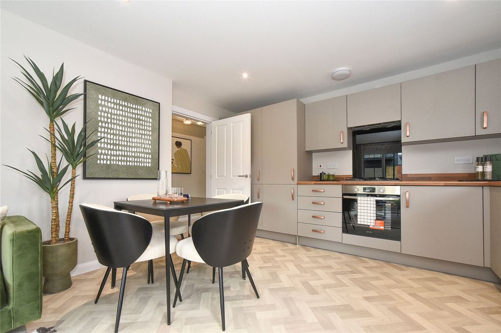 Additional image 9 of 2 bed flat for saleFoundry Lane, Chippenham, Wiltshire SN15