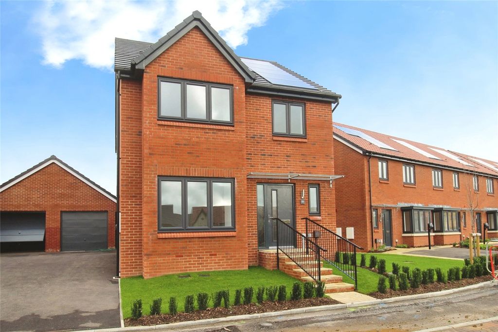 4 bed detached house for salePlot 105, Weavers Meadow, Trowbridge BA14