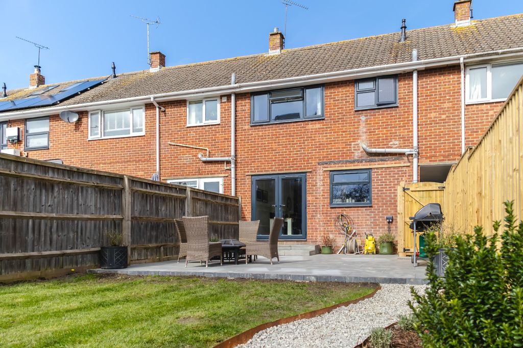 Additional image 18 of 3 bed terraced house for saleAshbury Avenue, Swindon, Wiltshire SN3