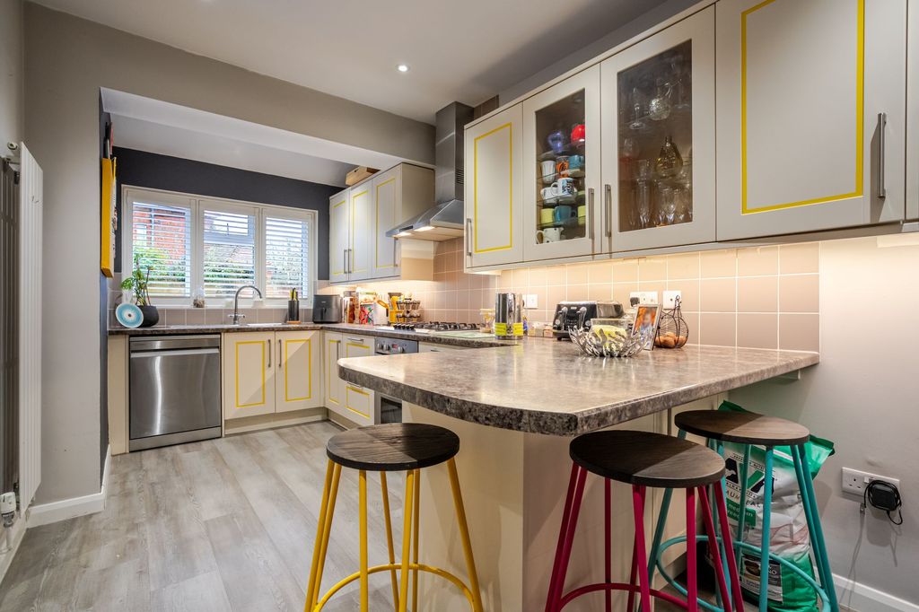 Additional image 3 of 3 bed semi-detached house for saleKennel Ride, Ascot SL5