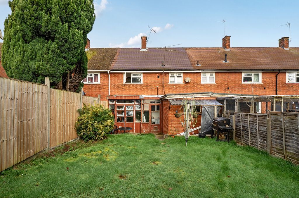 Additional image 19 of 3 bed terraced house for saleSouth Lynn Crescent, Bracknell, Berkshire RG12