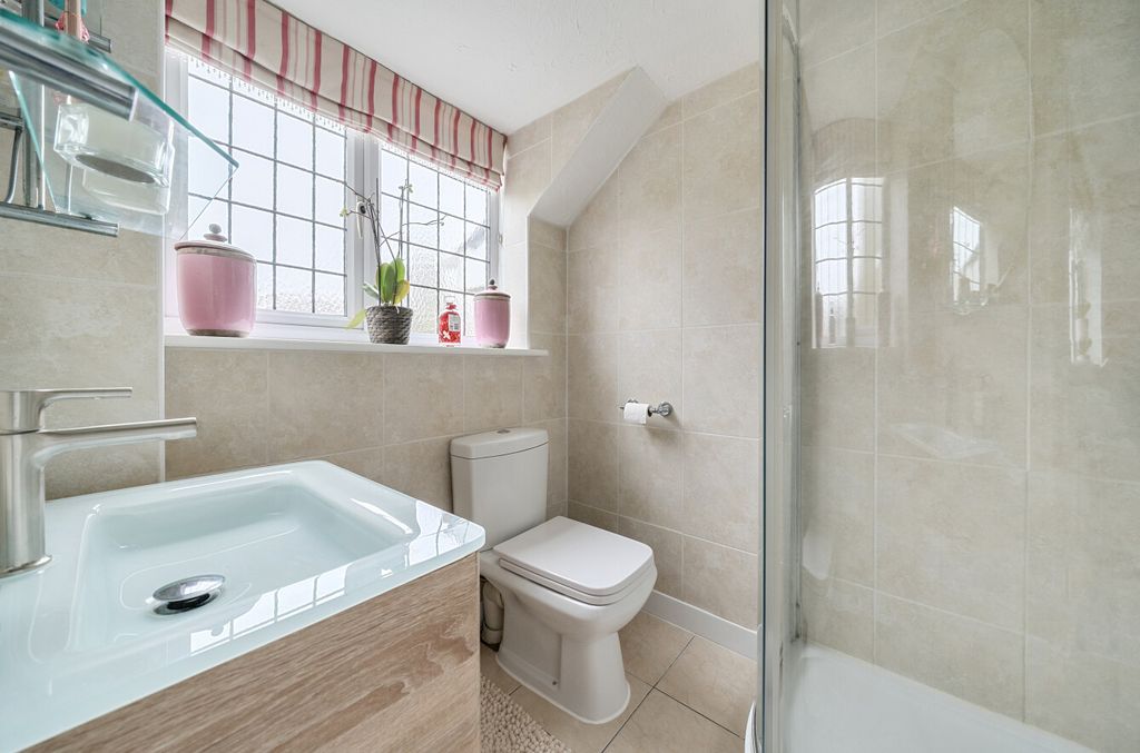 Additional image 12 of 4 bed detached house for saleCressida Chase, Warfield, Bracknell, Berkshire RG42