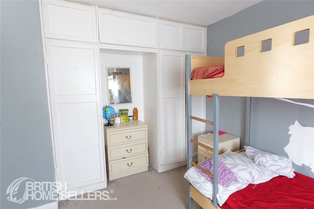 Additional image 11 of 3 bed semi-detached house for saleHewitt Close, Swindon, Wiltshire SN3