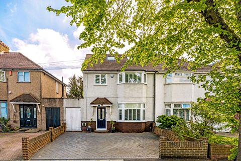 Sutlej Road, Charlton SE7