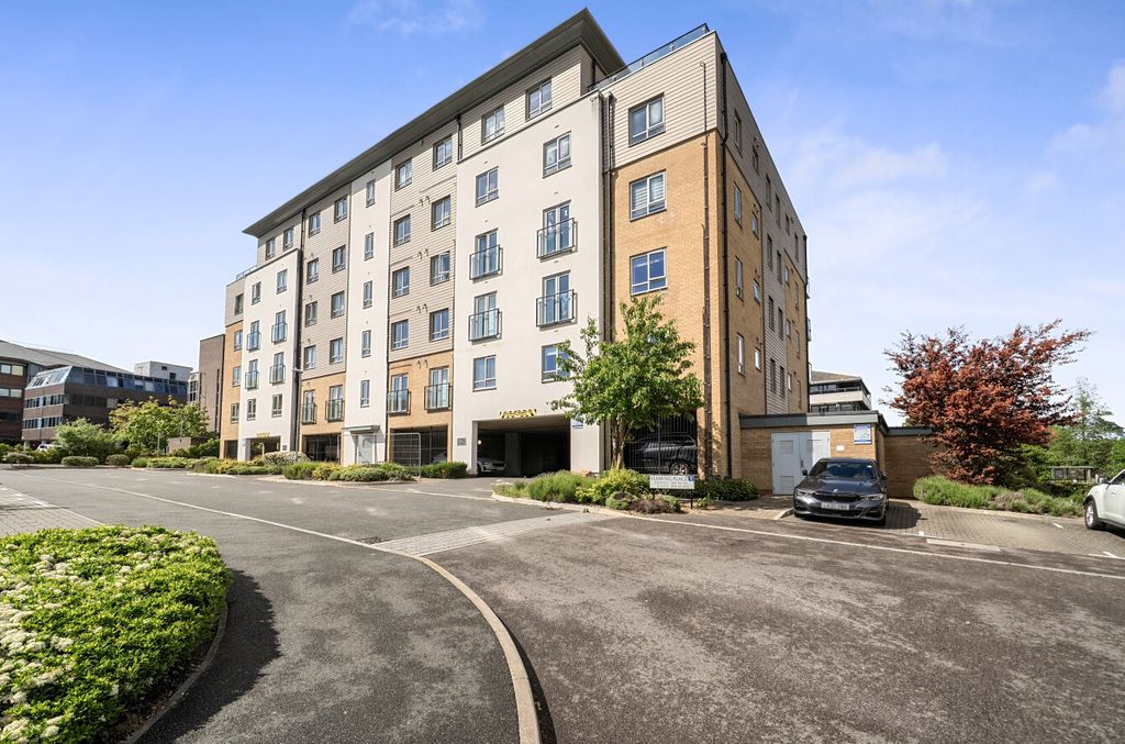 Additional image 17 of 2 bed flat for saleFleming Place, Bracknell RG12