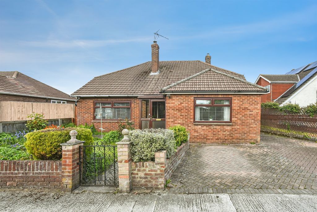 Additional image 16 of 3 bed detached bungalow for saleBelmont Close, Swindon SN3