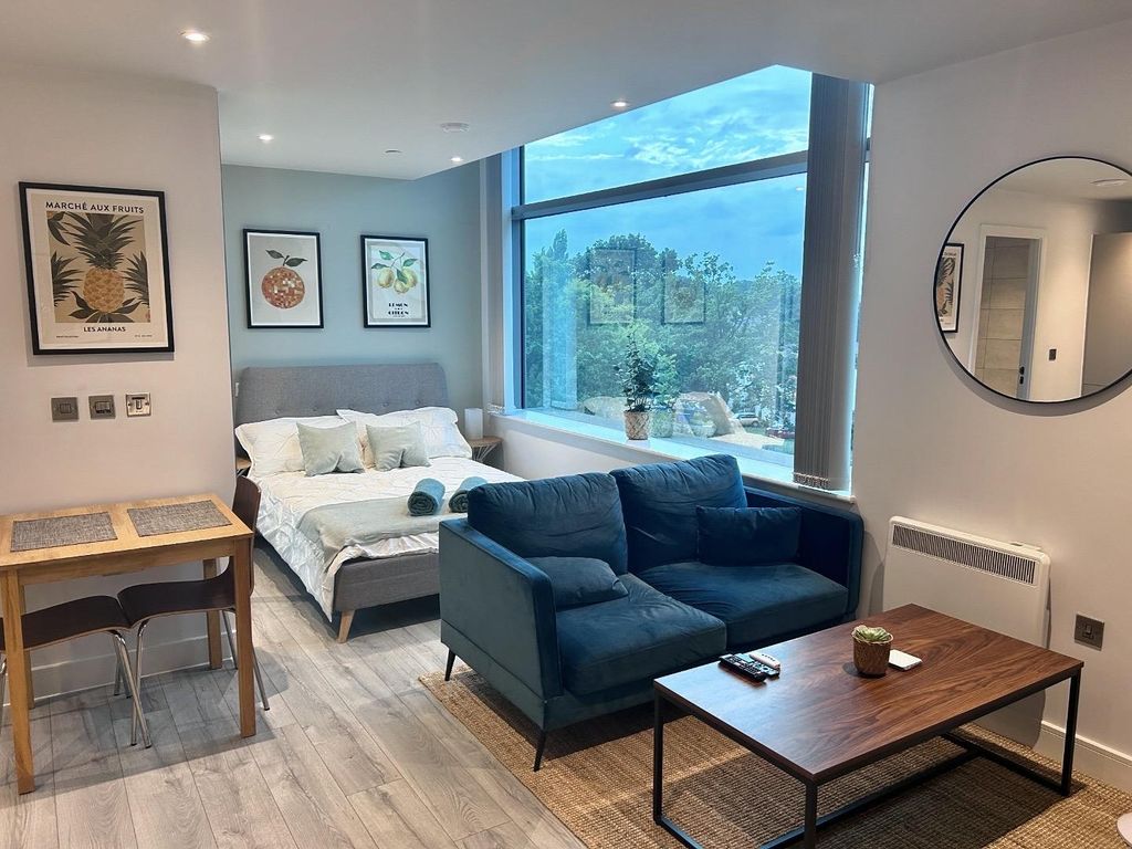 Additional image 6 of 1 bed flat for saleOne Thames Valley, Wokingham Road, Bracknell RG42