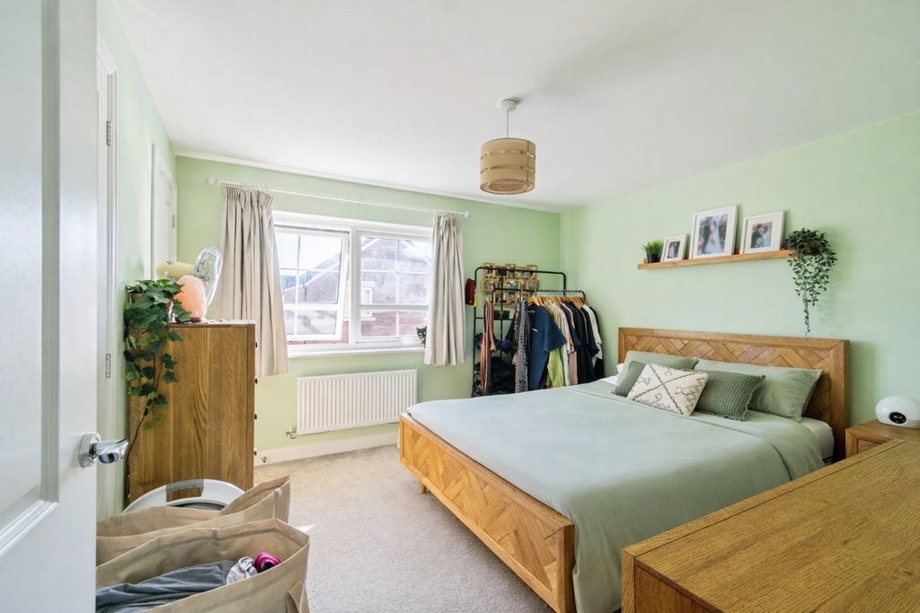 Additional image 7 of 2 bed semi-detached house for saleHazel Crescent, Chippenham SN15