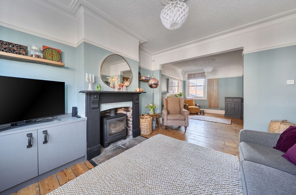 Additional image 4 of 3 bed terraced house for saleKent Road, Old Town, Swindon SN1