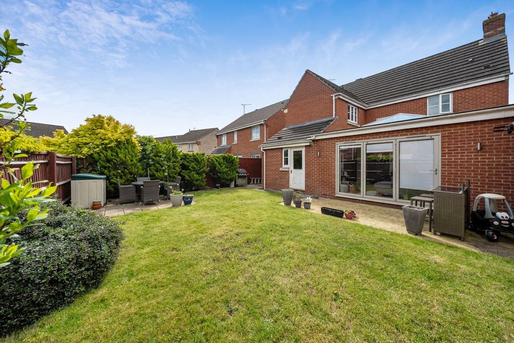 Additional image 19 of 4 bed detached house for saleHatch Road, Upper Stratton, Swindon SN3