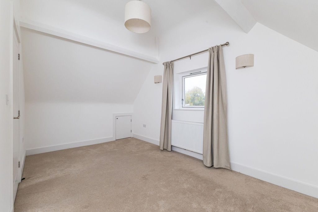 Additional image 8 of 3 bed cottage for salePreston, Ramsbury, Marlborough, Wiltshire SN8