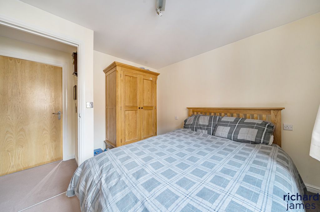 Additional image 9 of 2 bed flat for saleHavisham Drive, Haydon End, Swindon SN25