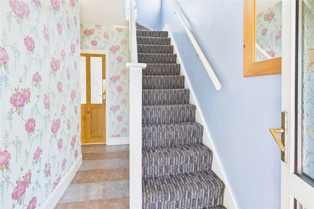 Additional image 11 of 3 bed semi-detached house for saleCricklade Road, Upper Stratton, Swindon SN2