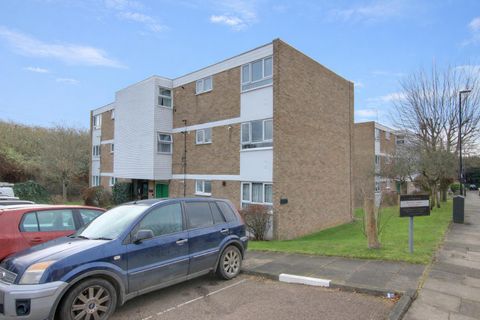 Merridene, London N21