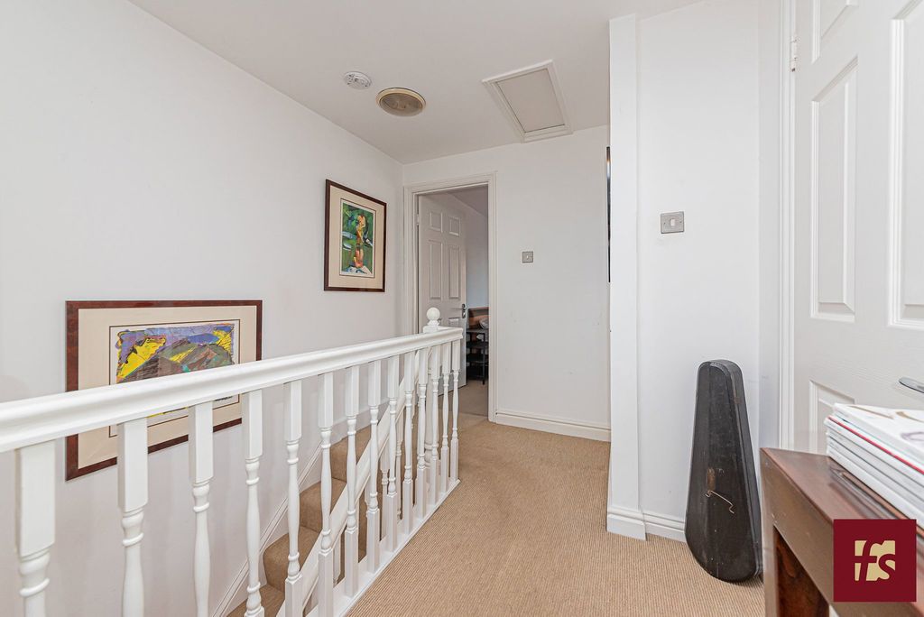 Additional image 19 of 2 bed semi-detached house for saleHope Cottages, Bracknell Road, Warfield, Berkshire RG42