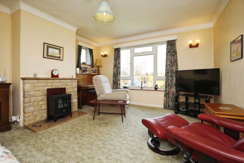 Additional image 27 of 4 bed detached bungalow for saleOakleigh Drive, Landford, Salisbury SP5
