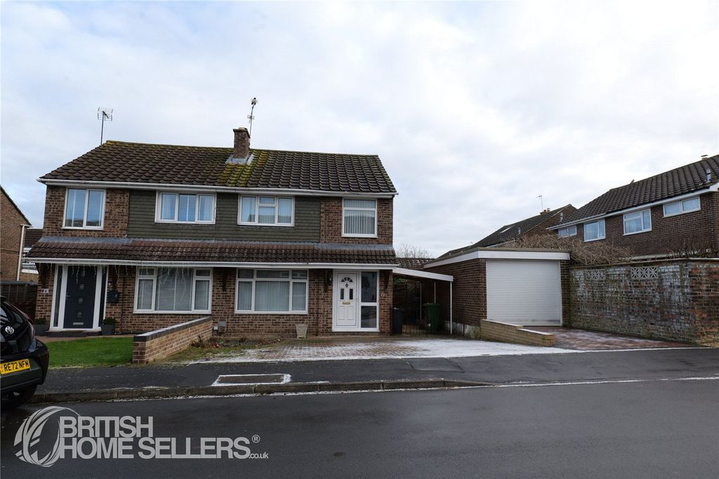 Additional image 15 of 3 bed semi-detached house for saleHewitt Close, Swindon, Wiltshire SN3