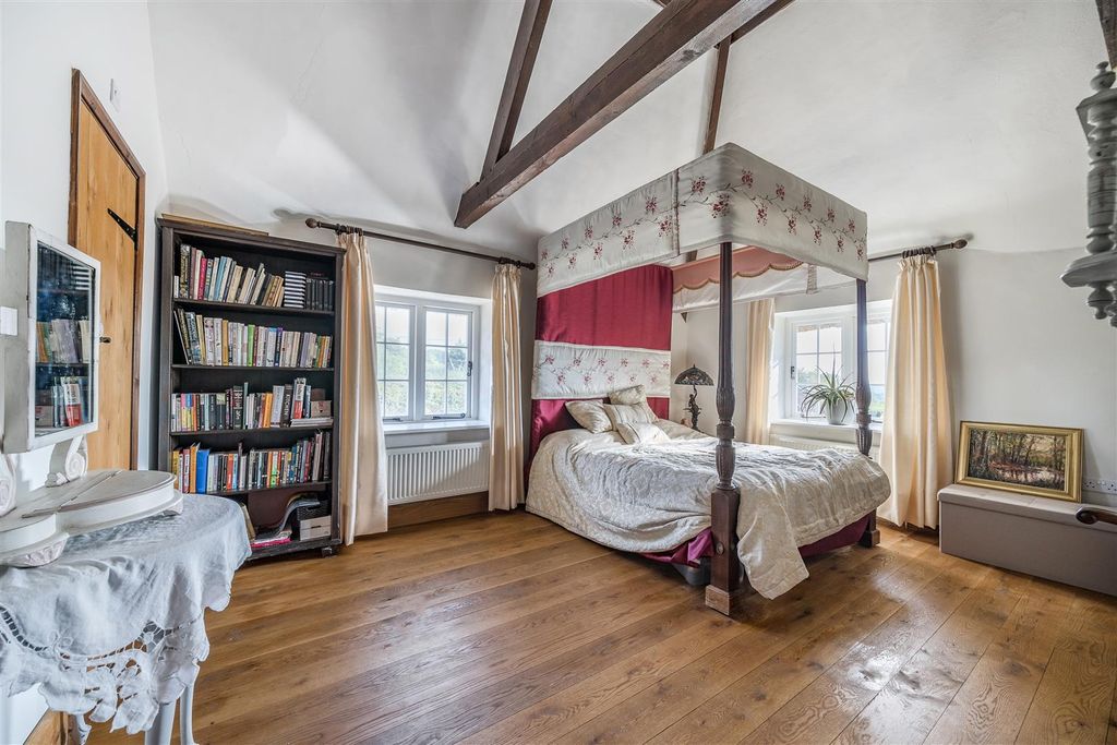 Additional image 13 of 5 bed detached house for saleSandy Lane, Chippenham SN15