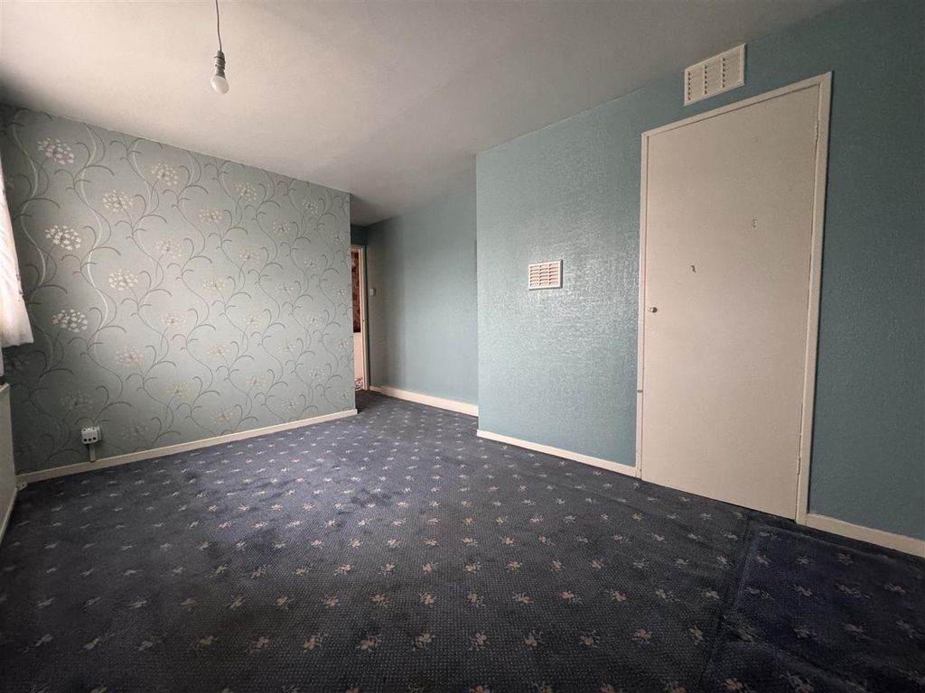 Additional image 11 of 3 bed terraced house for saleCarstairs Avenue, Swindon SN3