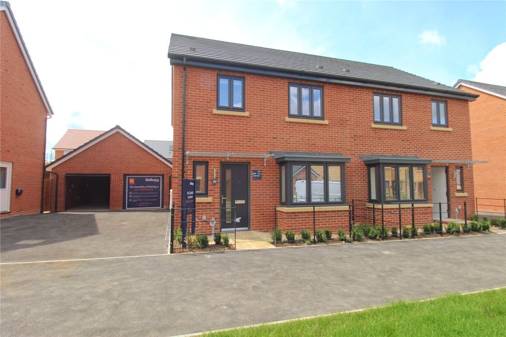 3 bed semi-detached house for salePlot 56, Weavers Meadow, Trowbridge BA14