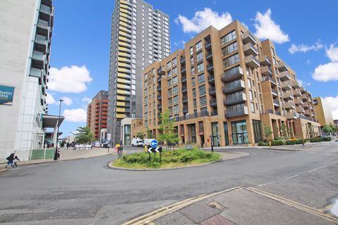 Prince Regent Road, Hounslow TW3