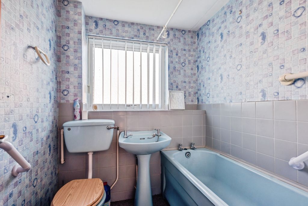 Additional image 14 of 4 bed detached house for saleVespasian Close - Coleview, Swindon SN3