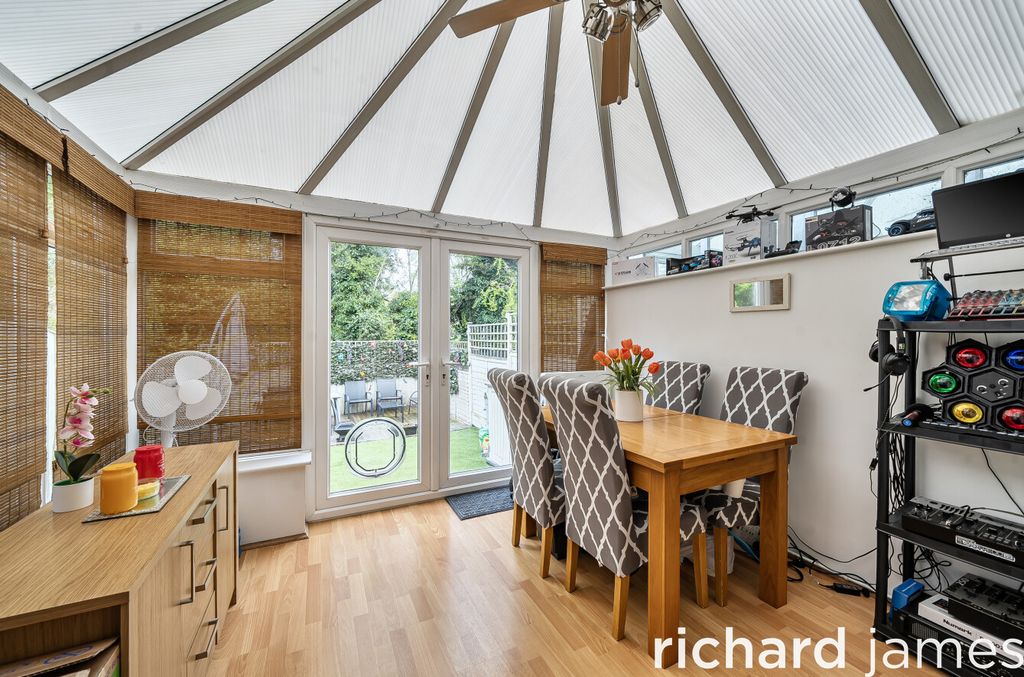 Additional image 5 of 2 bed semi-detached house for saleChives Way, Woodhall Park, Swindon SN2
