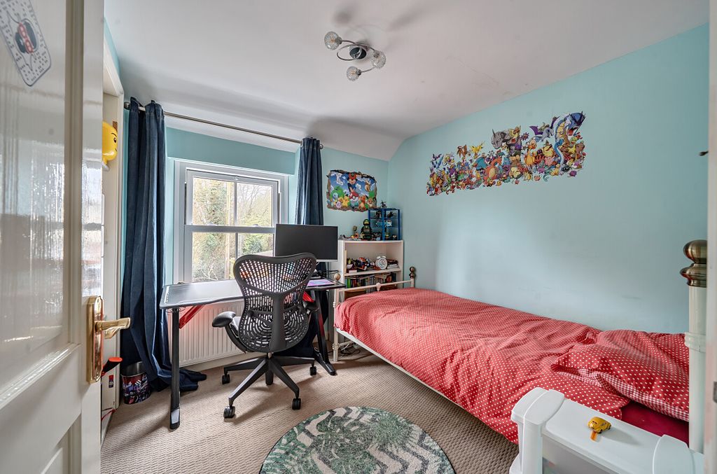 Additional image 16 of 5 bed semi-detached house for saleMarshfield Way, Stratton St Margaret, Swindon SN3