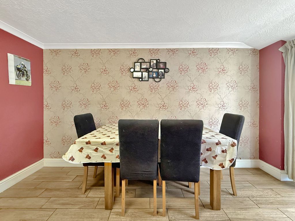Additional image 8 of 3 bed terraced house for saleCanal Road, Trowbridge BA14