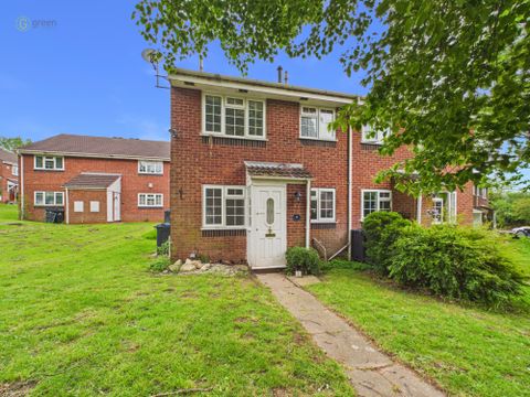 Newhall Farm Close, Walmley, Sutton Coldfield B76