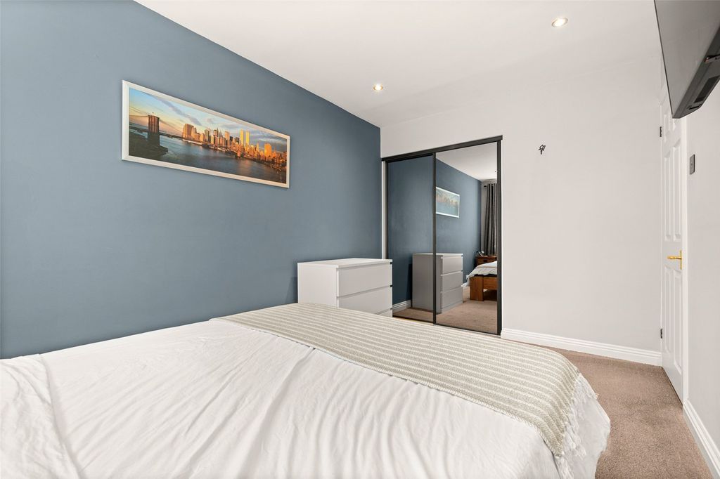 Additional image 7 of 3 bed terraced house for saleArgent Terrace, Silver Hill, College Town, Sandhurst GU47