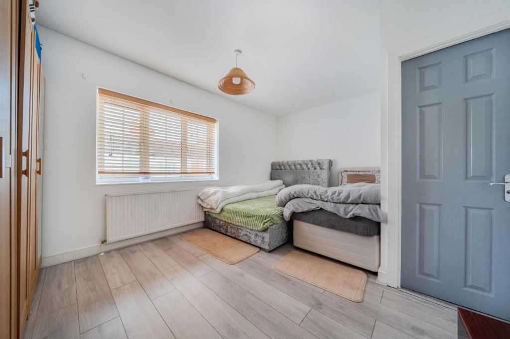 Additional image 8 of 3 bed town house for saleWinifred Street, Old Town, Swindon SN3