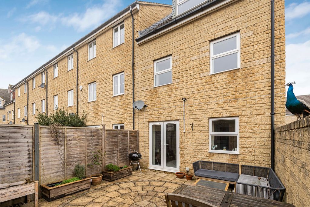 Additional image 14 of 4 bed end terrace house for saleAvenue De Gien, Malmesbury, Wiltshire SN16