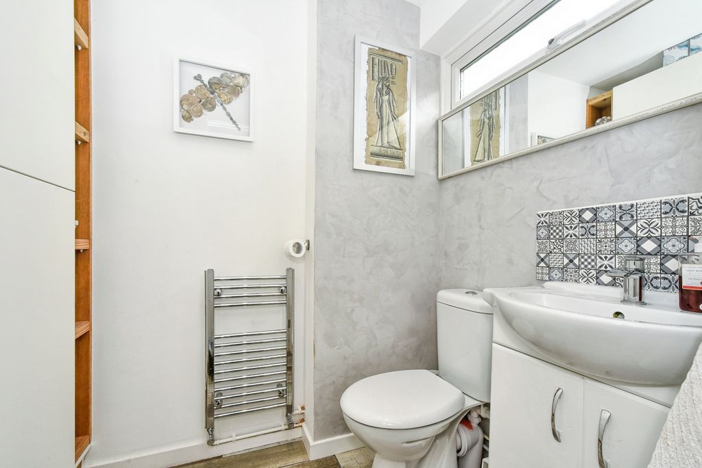 Additional image 8 of 3 bed semi-detached house for saleBarrington Close - Liden, Swindon SN3