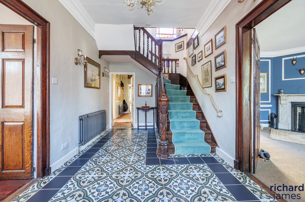 Additional image 6 of 6 bed detached house for saleHigh Street, Royal Wootton Bassett SN4