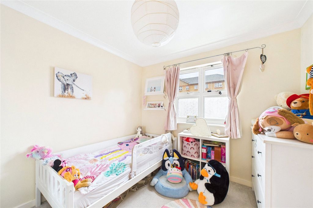 Additional image 6 of 2 bed flat for saleOgden Park, Broad Lane, Bracknell, Berkshire RG12