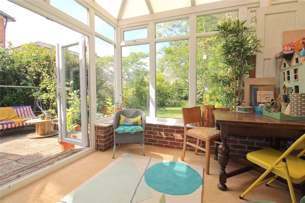 Additional image 13 of 4 bed semi-detached house for saleClarendon Avenue, Trowbridge BA14