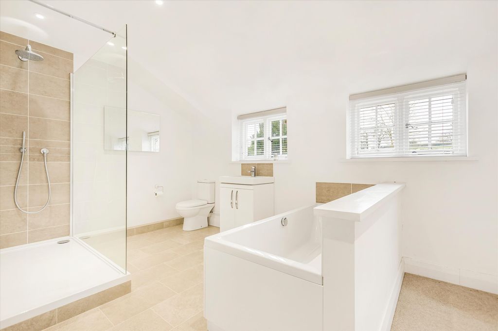 Additional image 12 of 7 bed detached house for saleDraycot Cerne, Chippenham, Wiltshire SN15