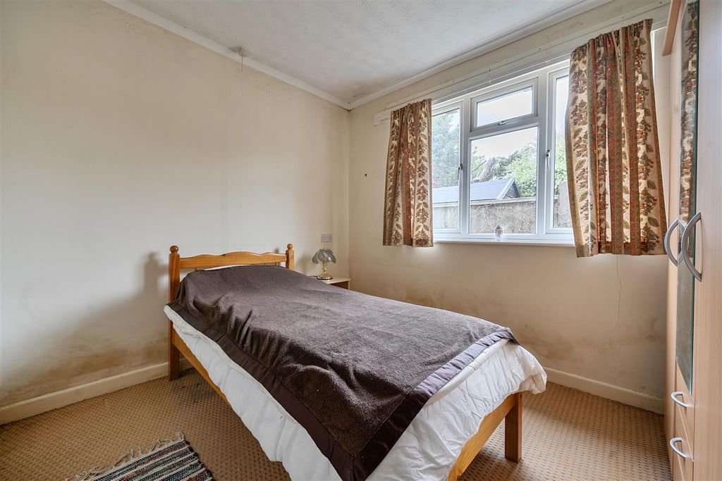 Additional image 9 of 4 bed detached bungalow for saleGreen Lane, Trowbridge BA14