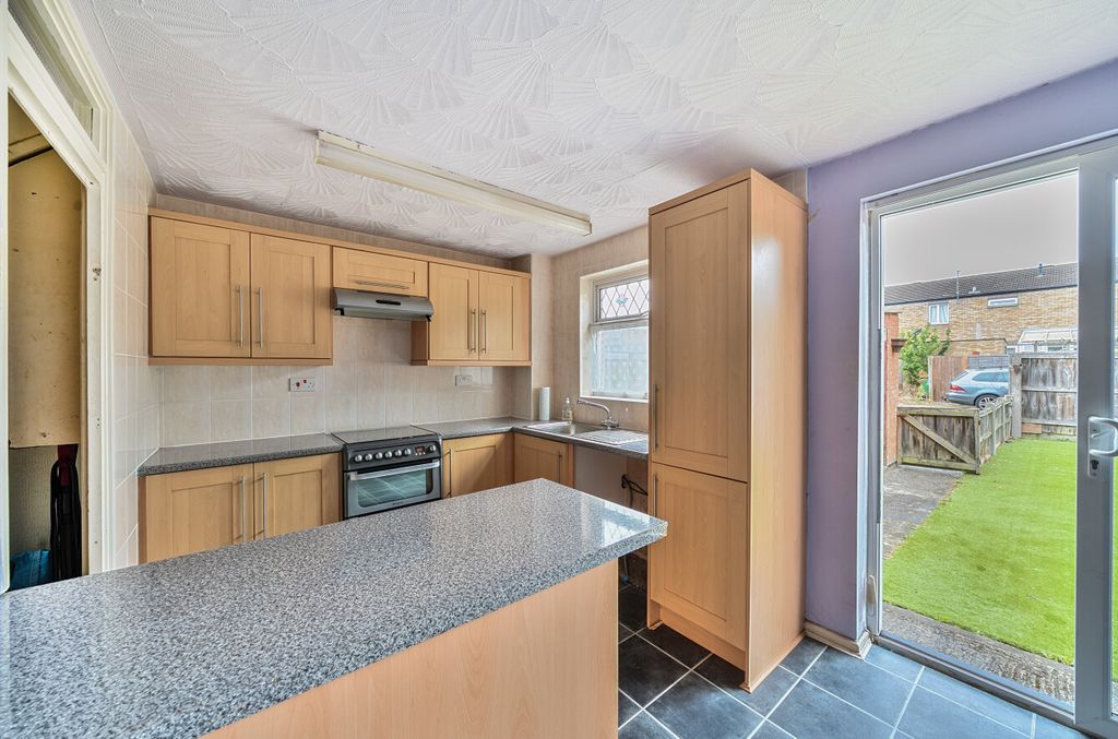 Additional image 4 of 3 bed terraced house for saleCrawford Close, Freshbrook, Swindon SN5