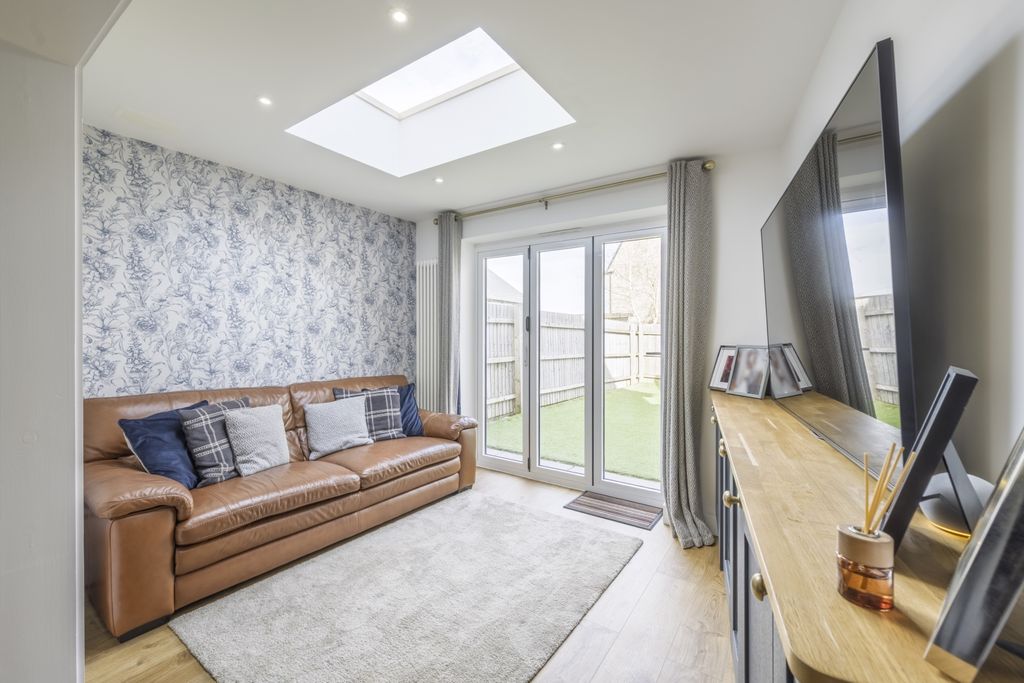 Additional image 6 of 3 bed semi-detached house for saleSnell Avenue, Malmesbury, Wiltshire SN16