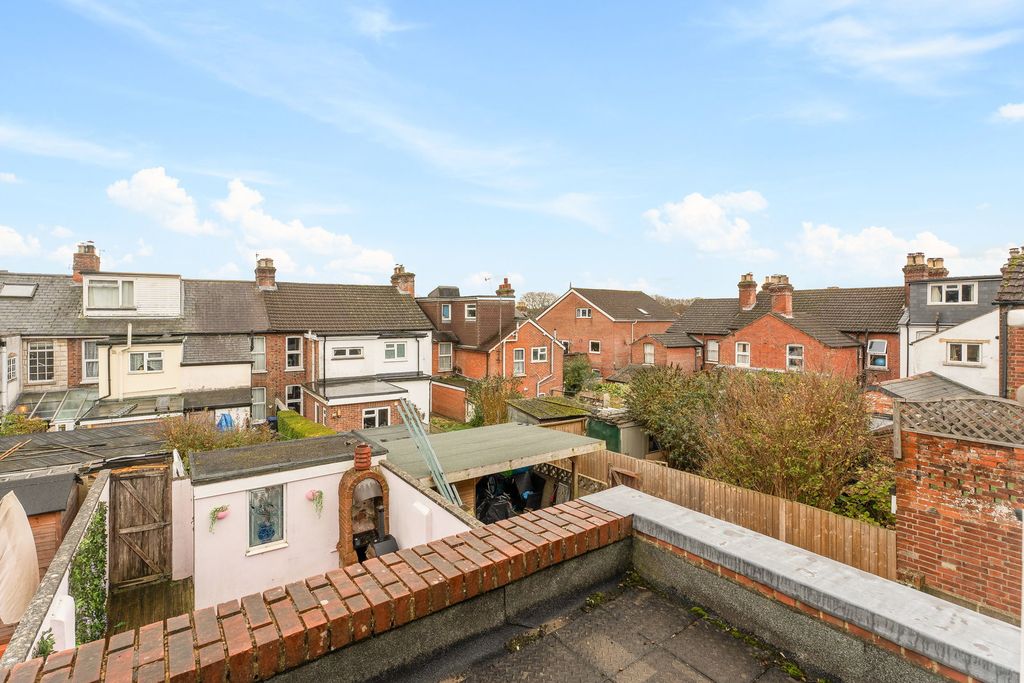 Additional image 20 of 4 bed terraced house for saleWyndham Road, Salisbury SP1