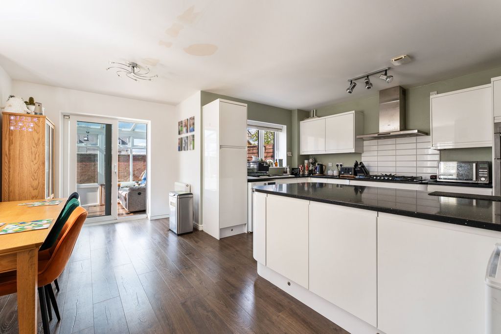 Additional image 4 of 4 bed town house for saleOsmund Walk, Old Sarum, Salisbury SP4