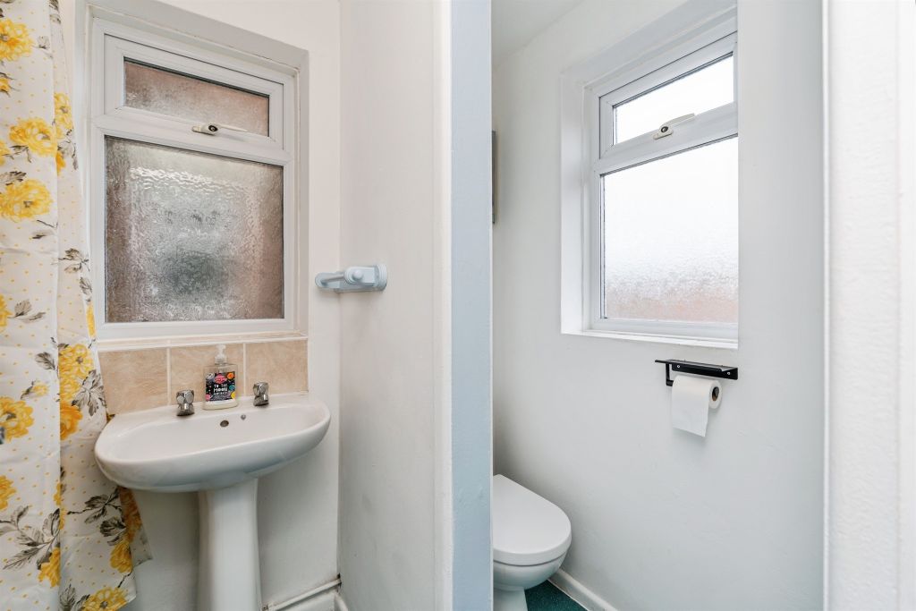 Additional image 12 of 1 bed flat for saleMill Lane, Romsey SO51