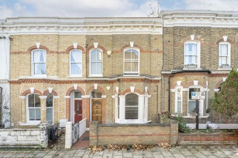 Pulross Road, Stockwell SW9