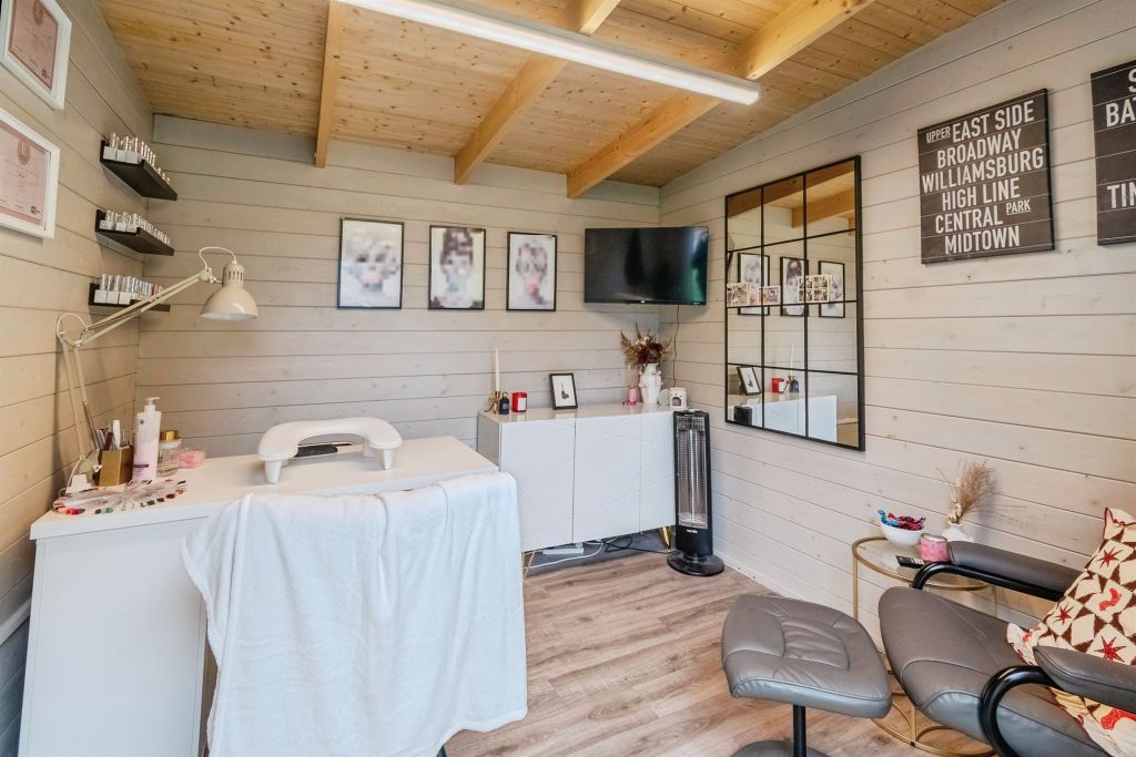 Additional image 17 of 4 bed detached house for saleAssart Way, Chippenham SN14