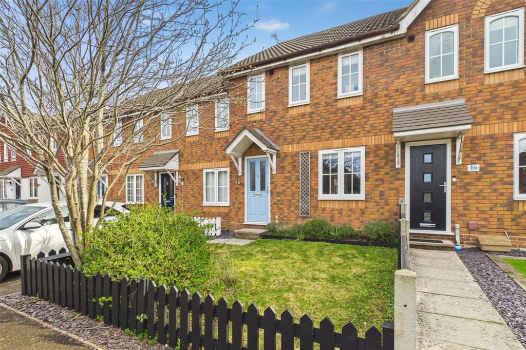 3 bed terraced house for saleHebbecastle Down, Warfield, Berkshire RG42