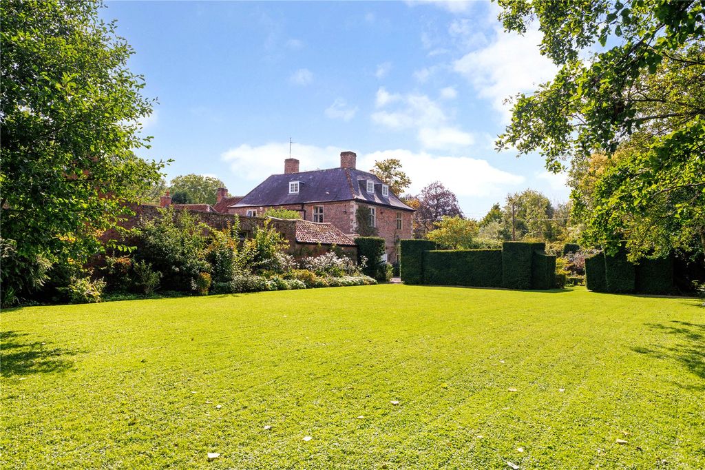 Additional image 23 of 6 bed detached house for saleChurch Street, West Lavington, Devizes, Wiltshire SN10